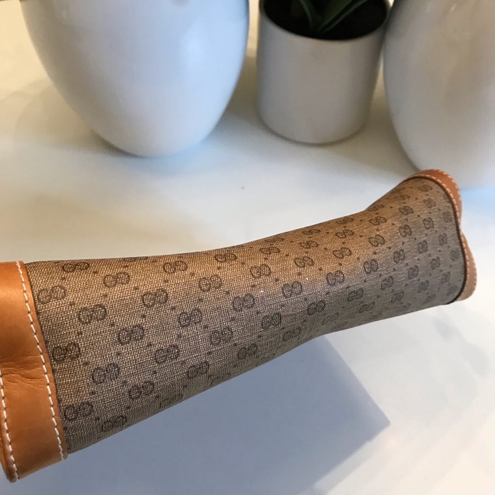 GUCCI VINTAGE MAKE UP/CLUTCH HANDBAG! - Picture 5 of 11